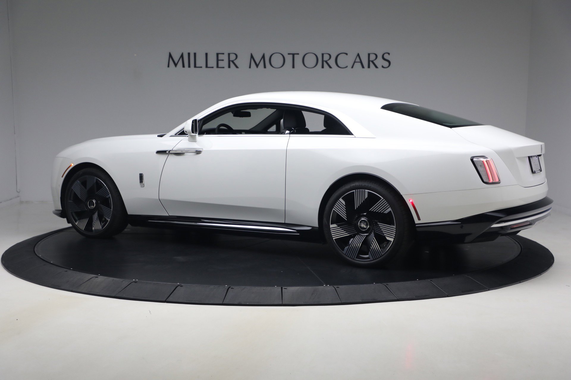 Certified 2026 Rolls-Royce Spectre AWD/4WD image 11