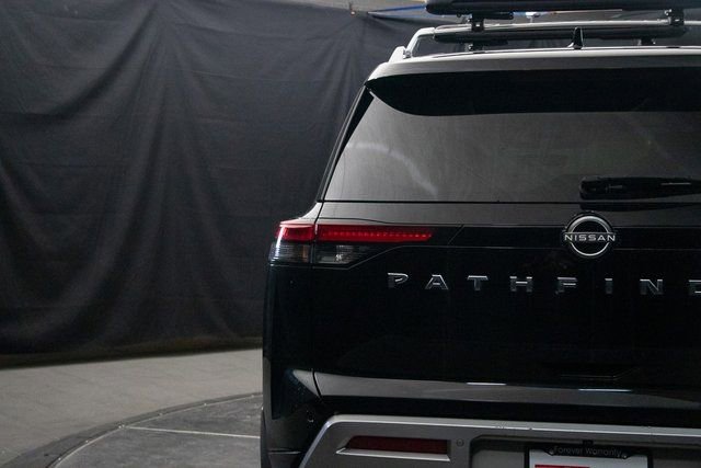 Used 2023 Nissan Pathfinder Platinum w/ Lighting Package (N93) image 12