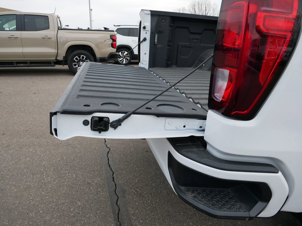 Used 2024 GMC Sierra 1500 Elevation image 10