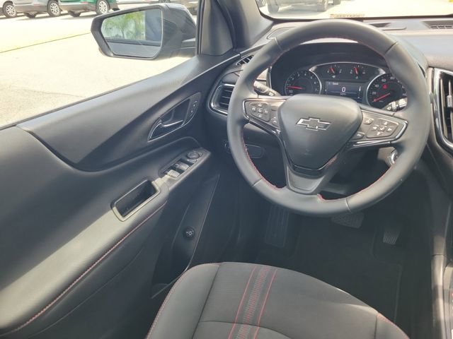 Certified 2024 Chevrolet Equinox RS FWD image 13