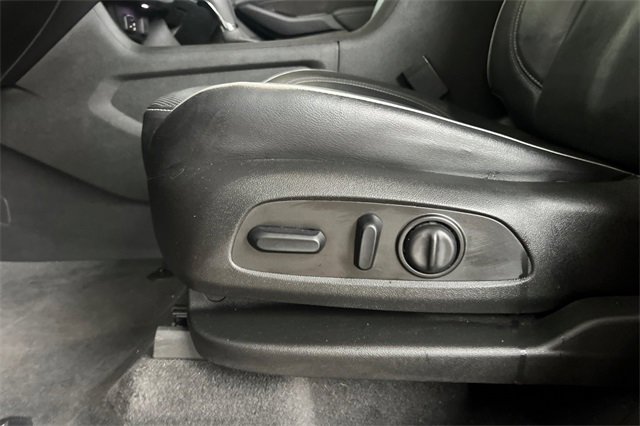 Used 2020 Chevrolet Traverse High Country image 13