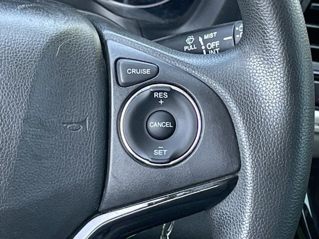 Certified 2021 Honda HR-V LX image 14