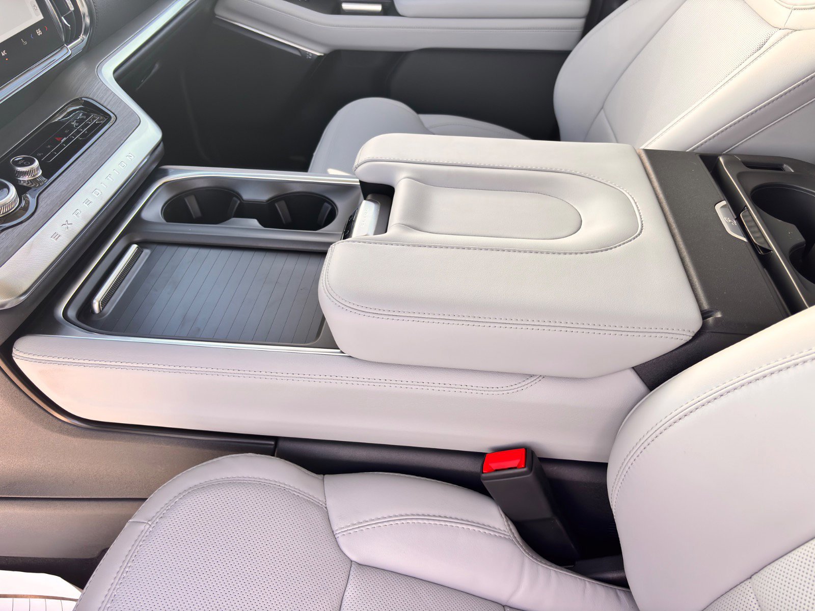 New 2025 Ford Expedition Max Platinum image 62