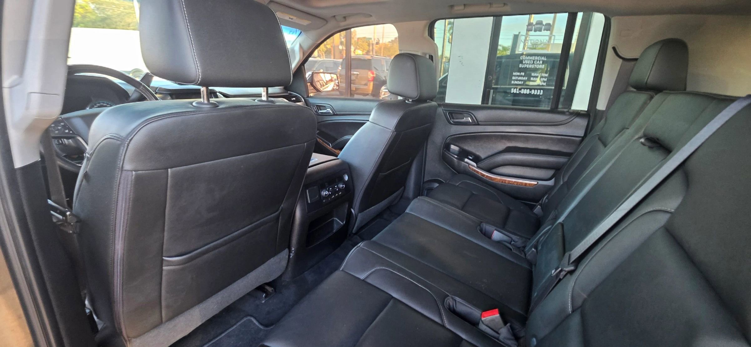 Used 2018 Chevrolet Suburban Premier AWD/4WD image 12