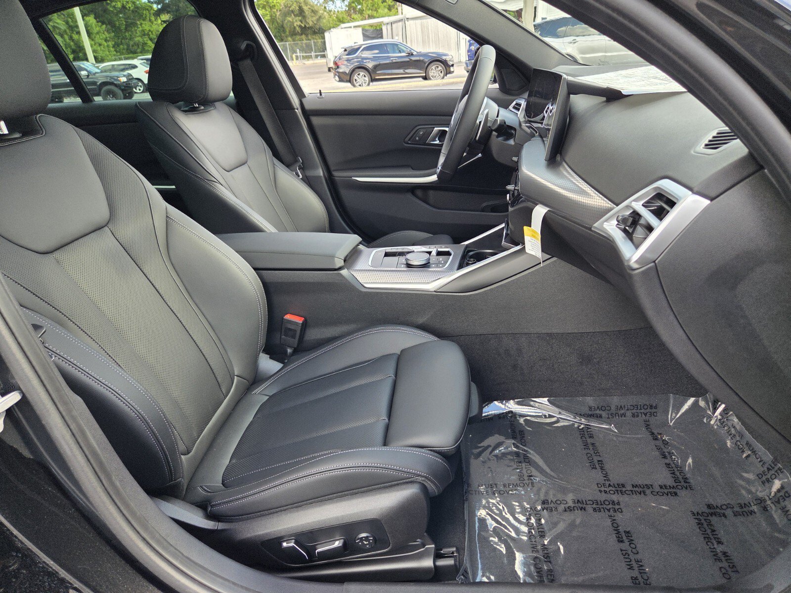 New 2026 BMW 330i Sedan w/ M Sport Package RWD image 17