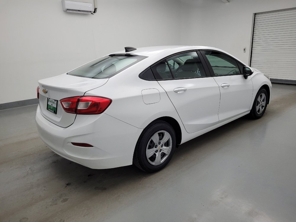 Used 2018 Chevrolet Cruze LS w/ LS Fleet Convenience Package FWD image 10