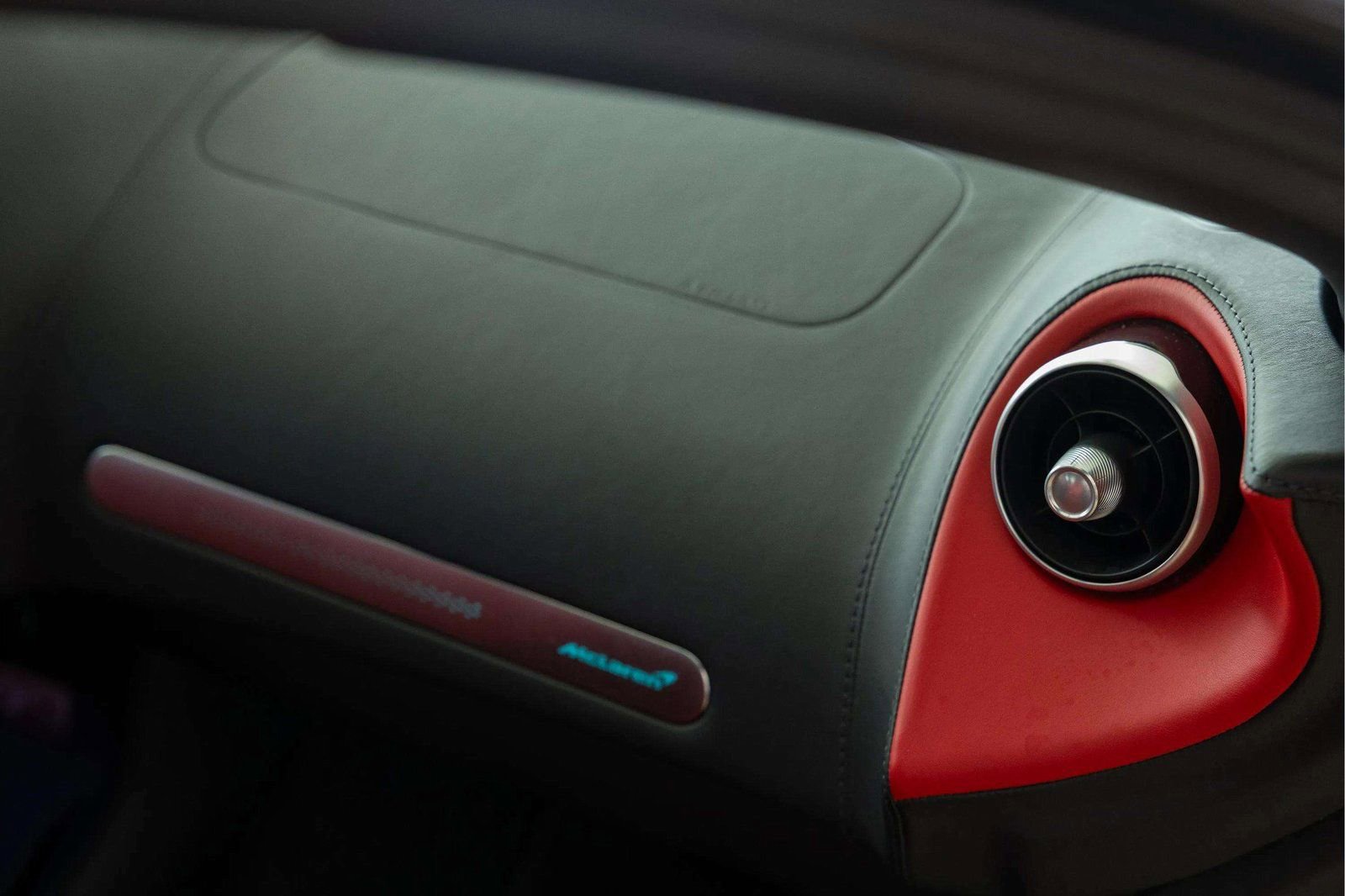 Used 2023 McLaren GT image 21