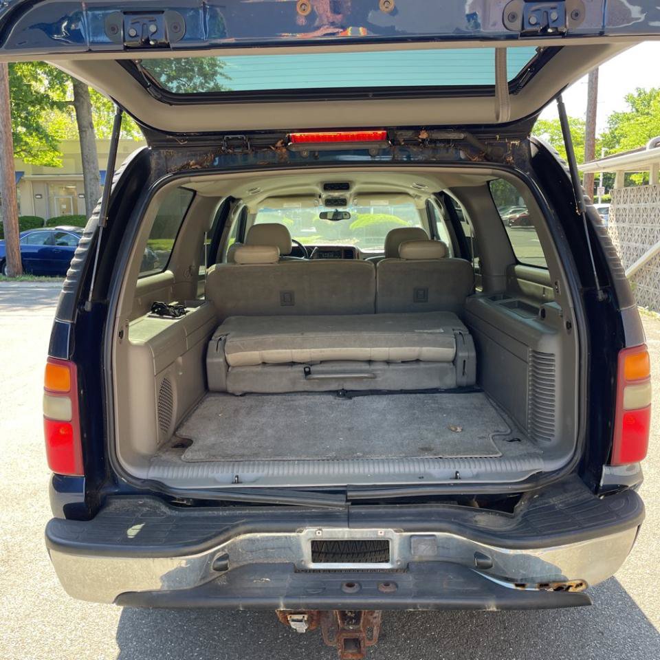 Used 2002 Chevrolet Suburban LT AWD/4WD image 22
