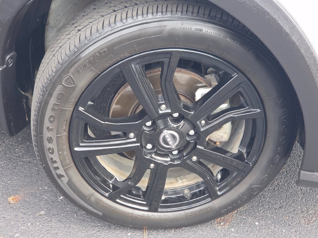 Certified 2024 Nissan Kicks SR w/ SR Premium Package FWD image 16