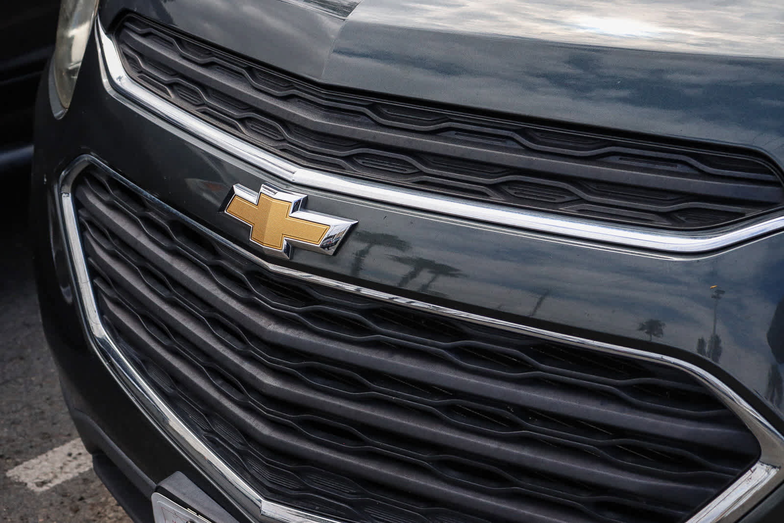 Used 2017 Chevrolet Equinox LS FWD image 3