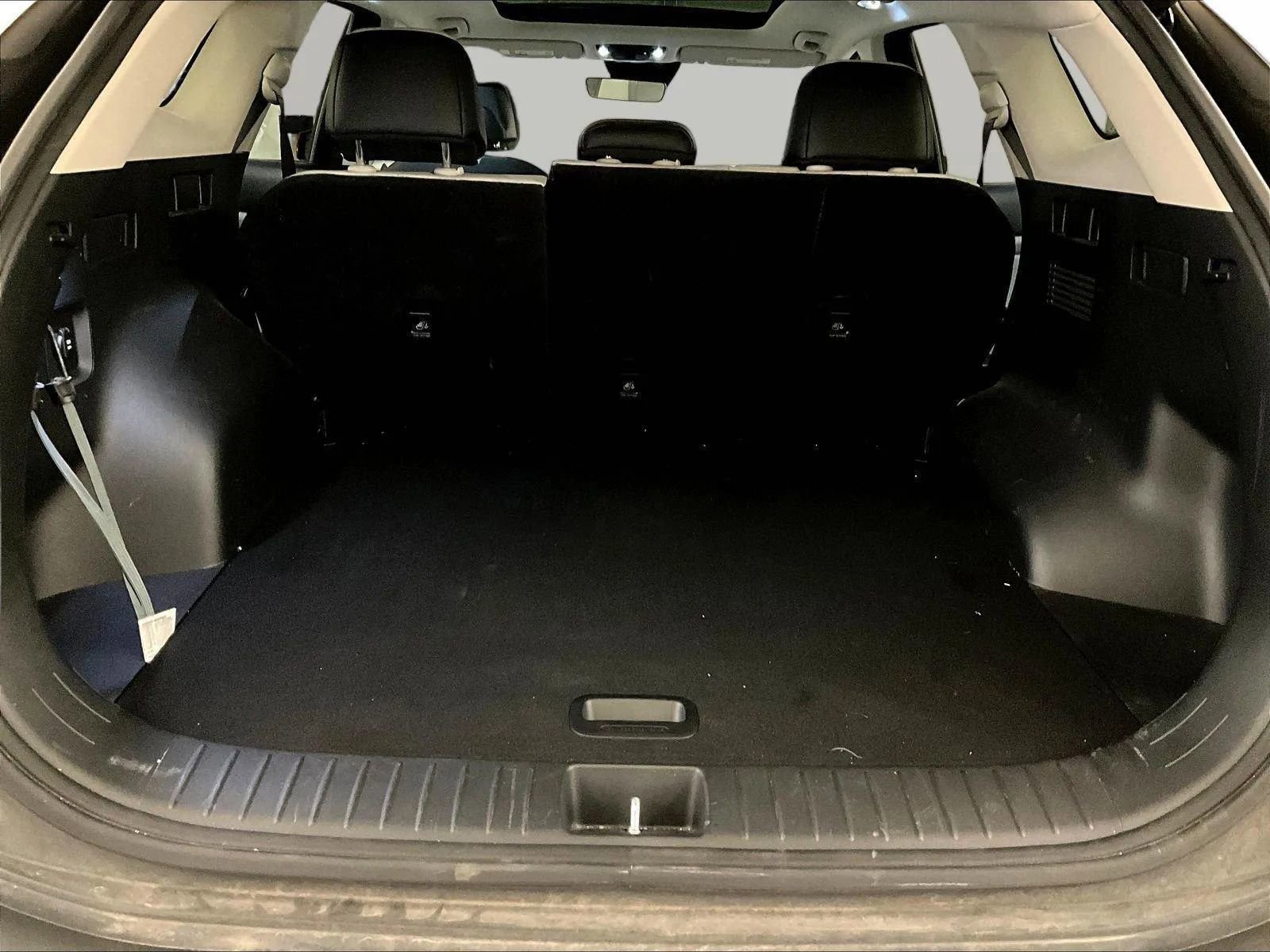 Used 2023 Kia Sportage EX w/ EX Premium Package image 33