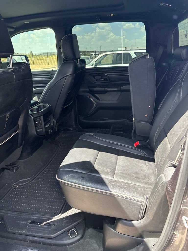 Used 2023 RAM 1500 Limited AWD/4WD image 24