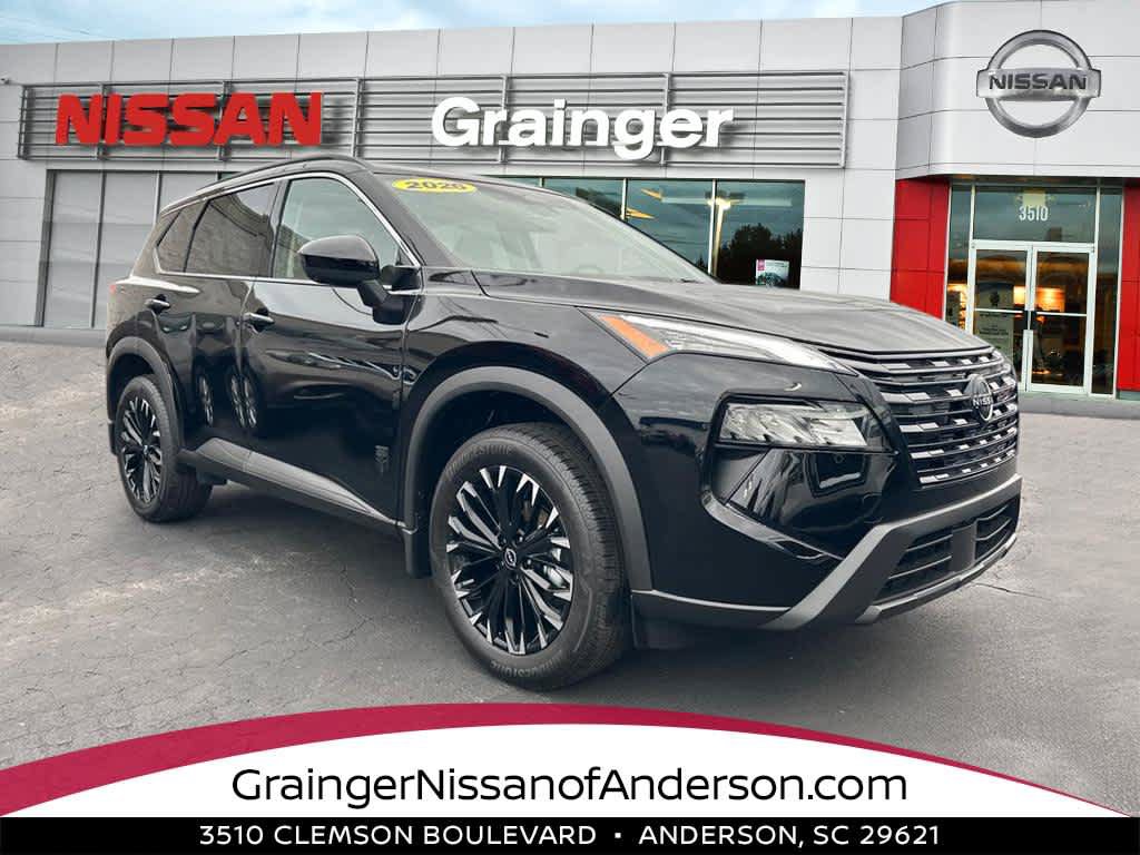 Used 2026 Nissan Rogue Dark Armor FWD image 1