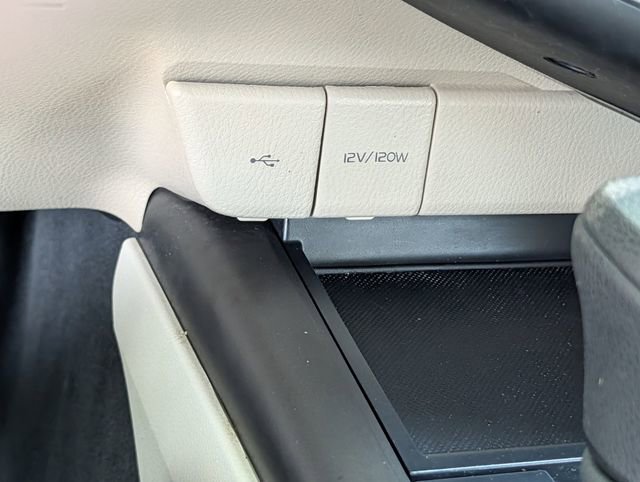 Used 2023 Toyota Camry LE FWD image 17