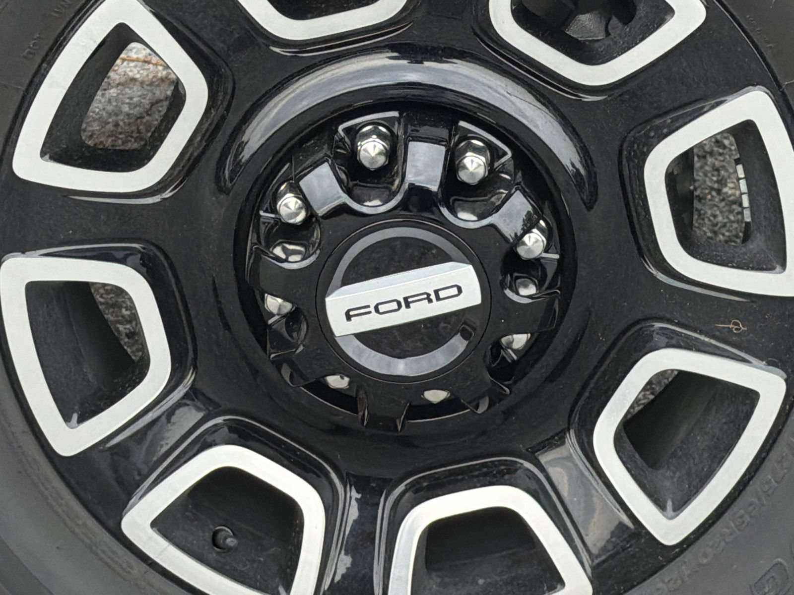 New 2026 Ford F250 Platinum AWD/4WD image 7