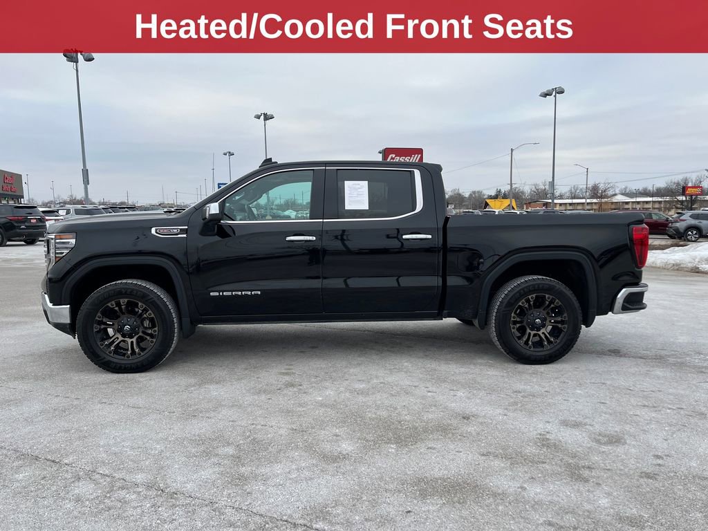 Used 2022 GMC Sierra 1500 SLT w/ SLT Convenience Package image 2