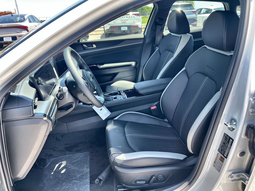 New 2026 Kia K5 GT-Line w/ GT-Line Premium Package AWD/4WD image 11