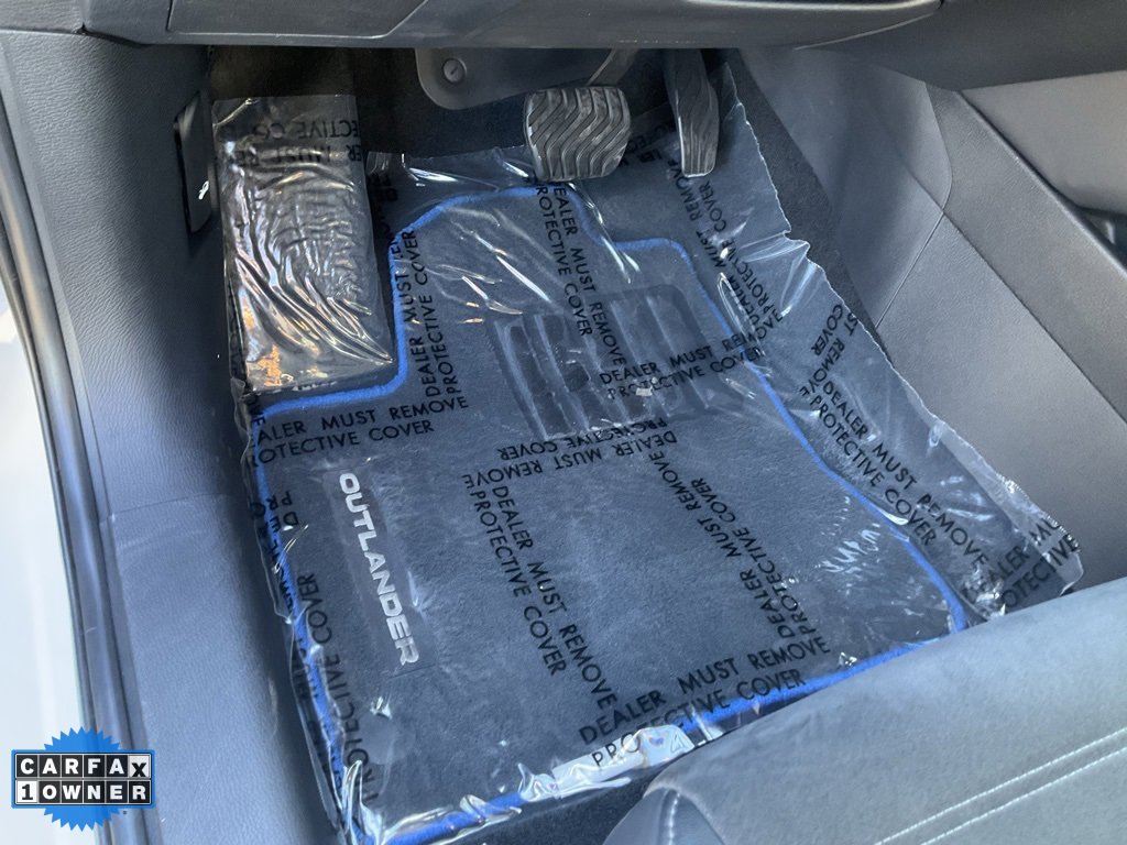 Used 2023 Mitsubishi Outlander SE image 21