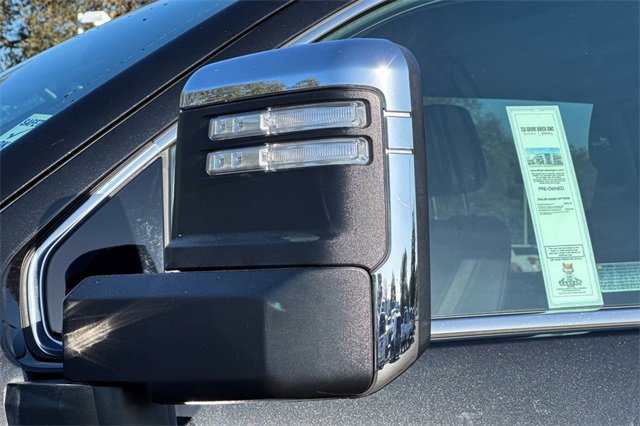 Used 2023 GMC Sierra 3500 Denali w/ Denali Black Diamond Edition image 55