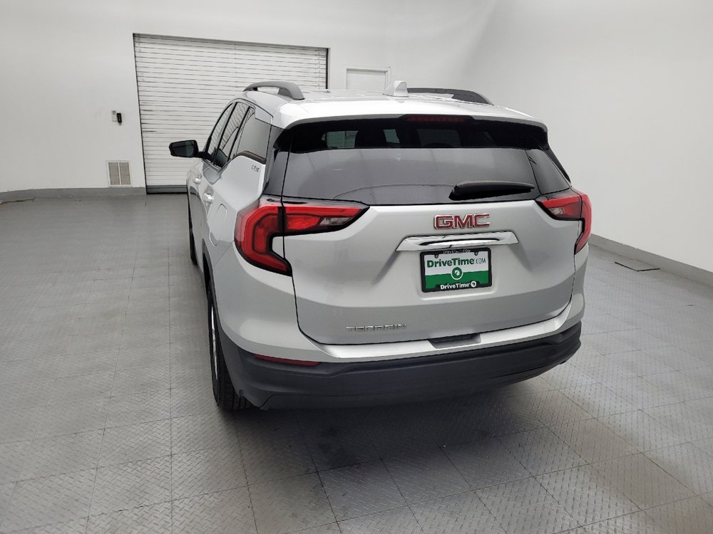 Used 2020 GMC Terrain SLE w/ Driver Convenience Package FWD image 6
