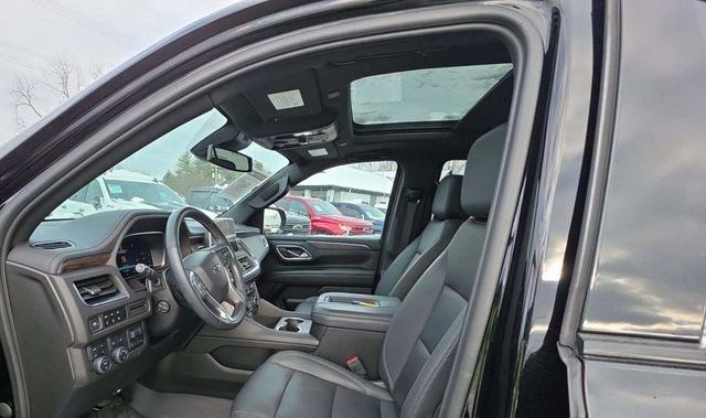 Used 2023 Chevrolet Tahoe Z71 w/ Off-Road Capability Package image 8