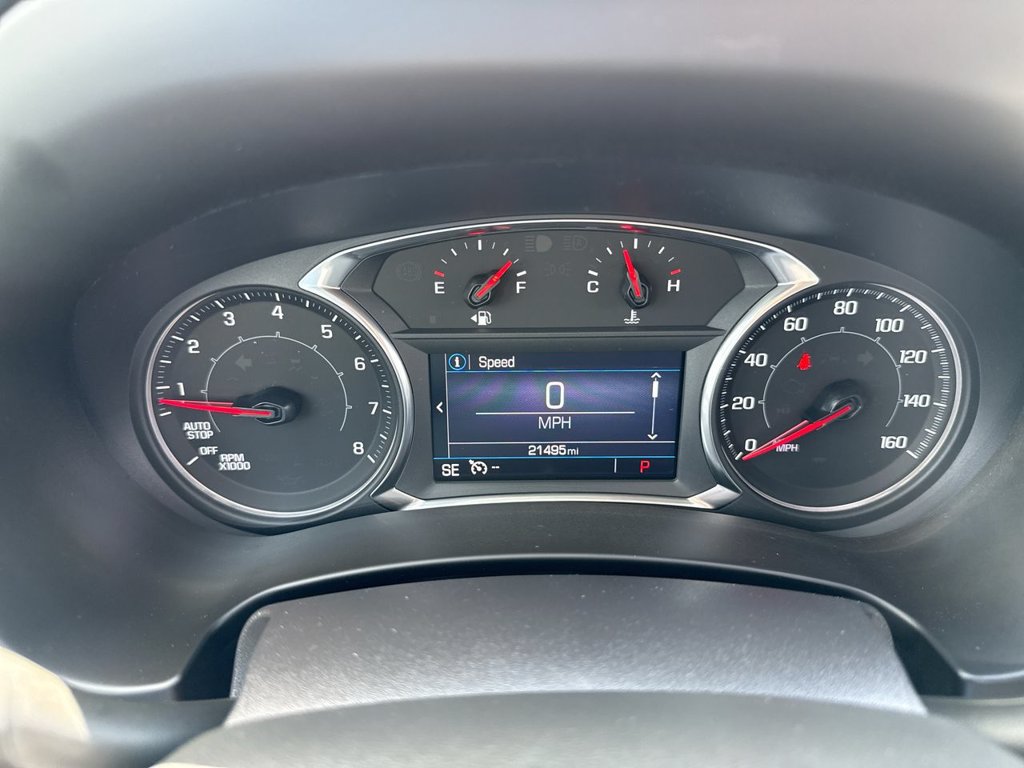 Used 2024 GMC Terrain SLE w/ Driver Convenience Package FWD image 15