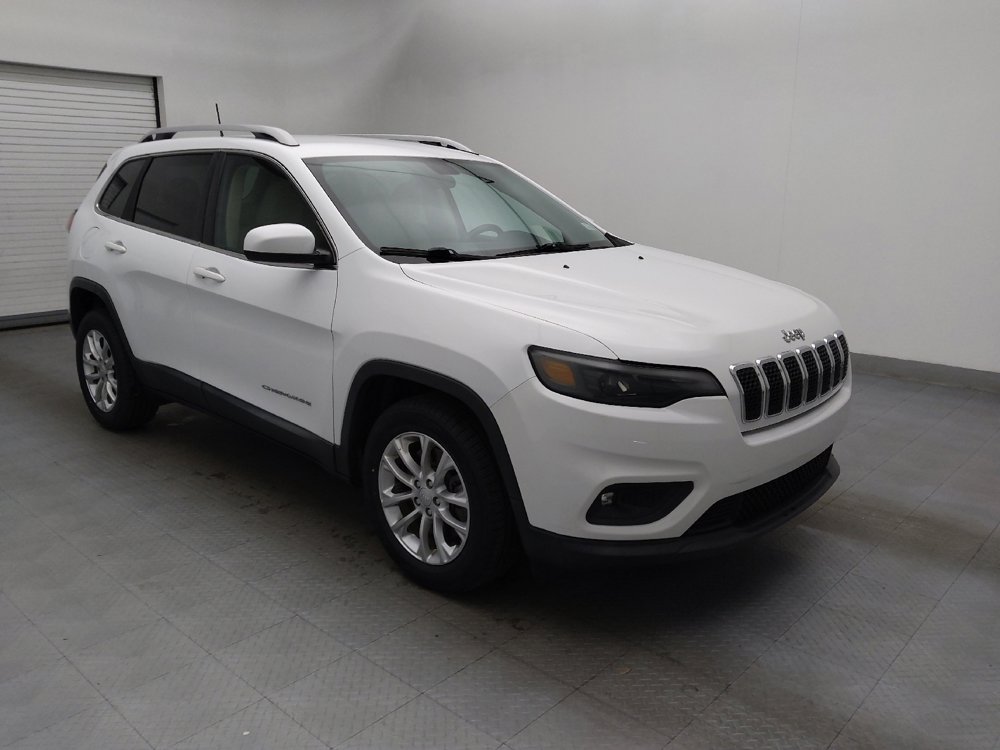 Used 2019 Jeep Cherokee Latitude w/ Popular Appearance Group image 11