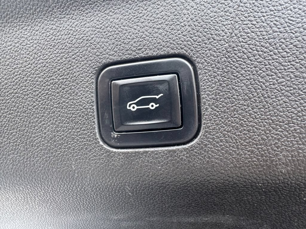 Used 2022 Chevrolet Tahoe LT AWD/4WD image 20