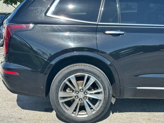 Used 2021 Cadillac XT6 Premium Luxury w/ LPO, Floor Liner Package AWD/4WD image 9