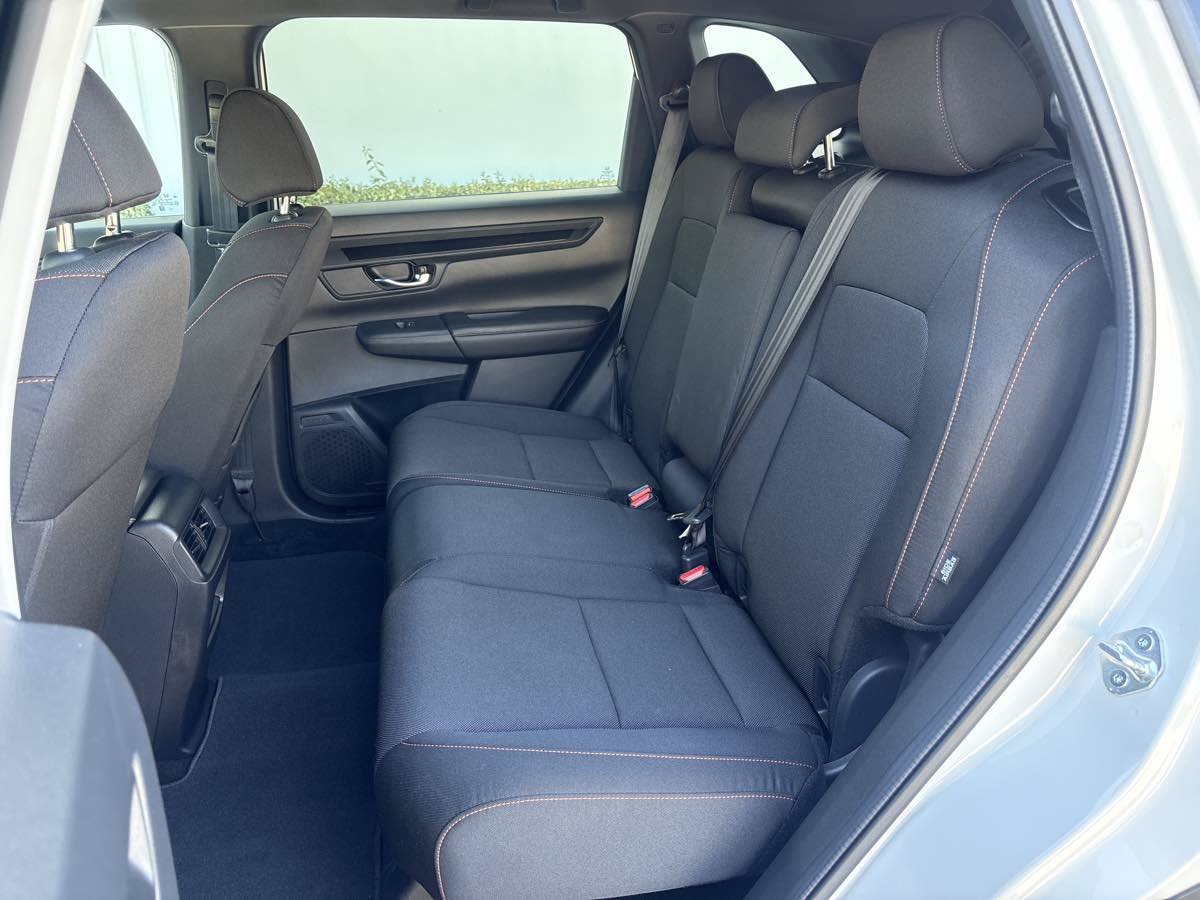 Used 2025 Honda CR-V Sport image 12