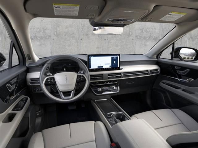 New 2026 Lincoln Corsair Premiere image 9