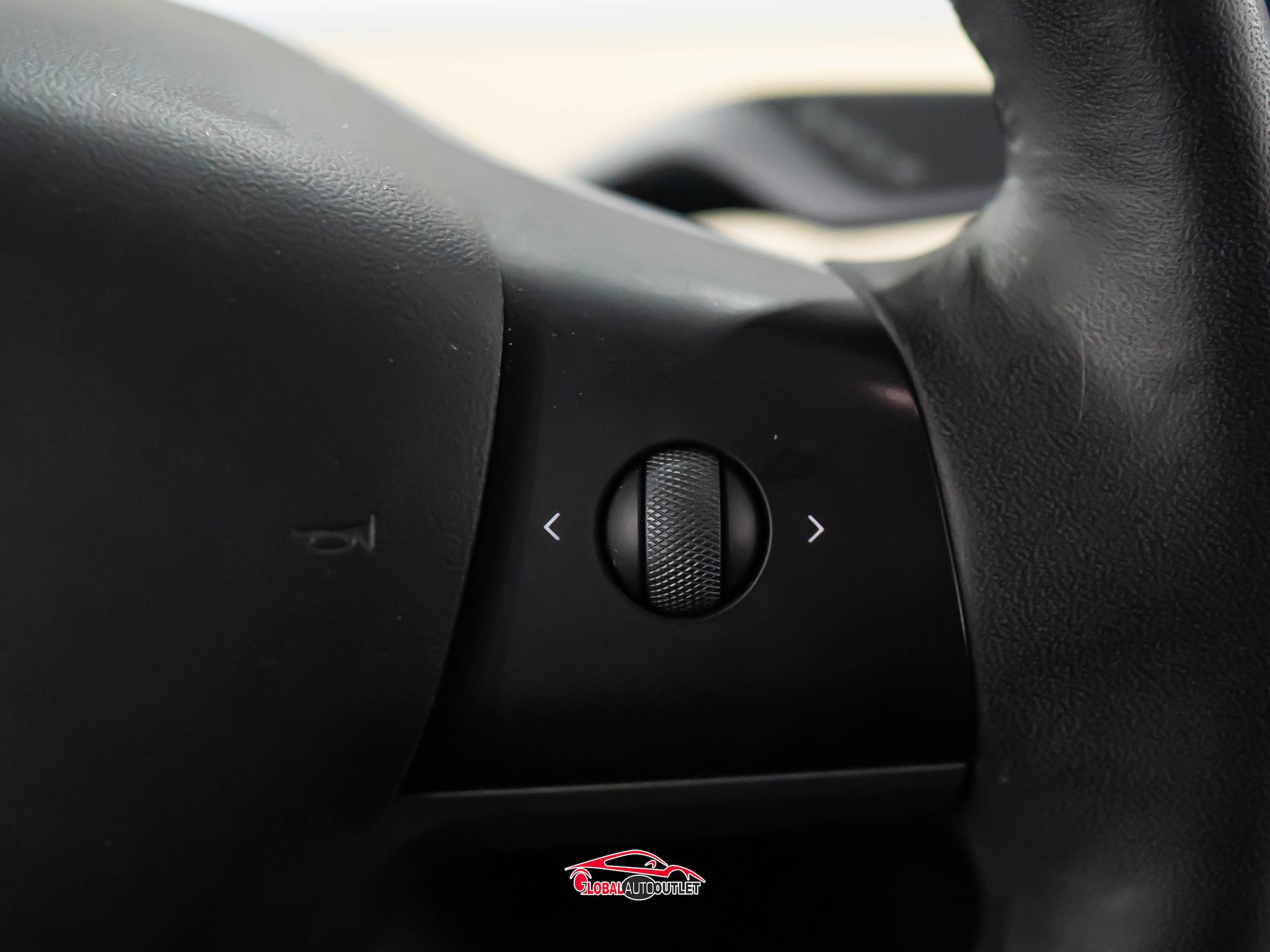 Used 2021 Tesla Model Y 2WD image 25