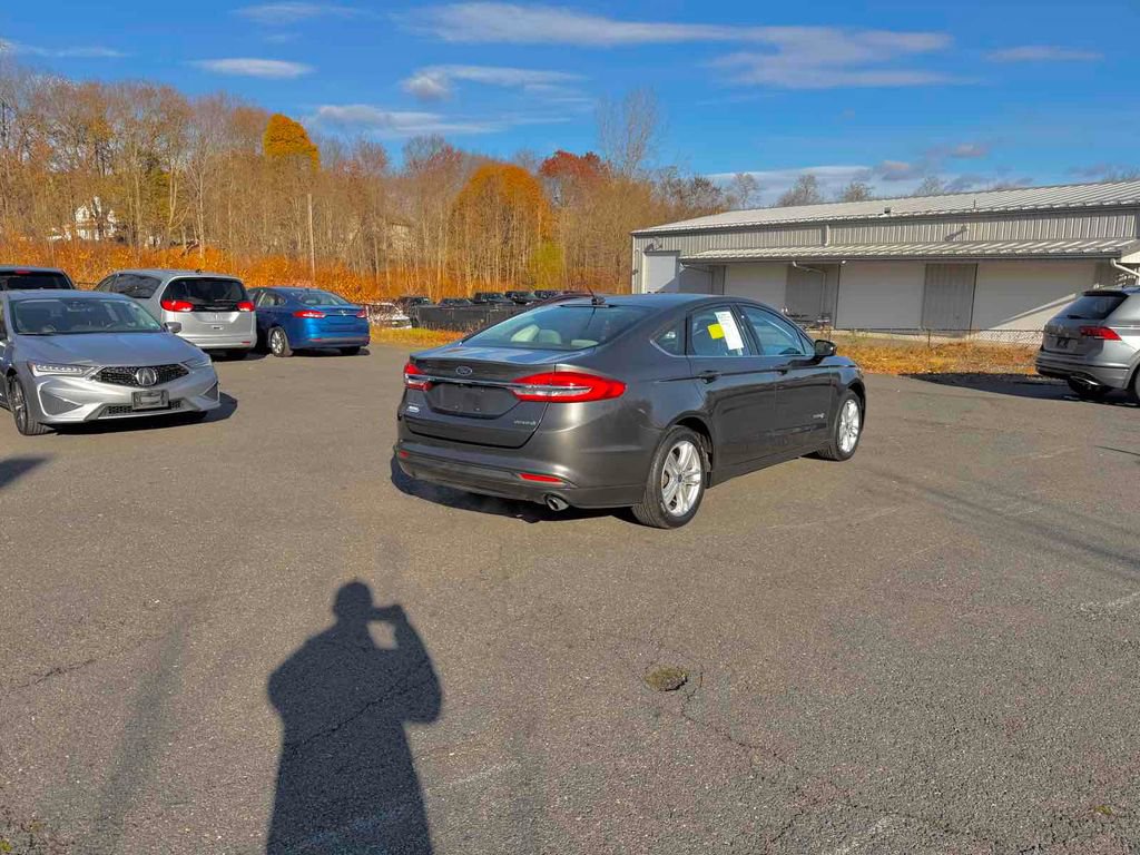 Used 2018 Ford Fusion S image 7
