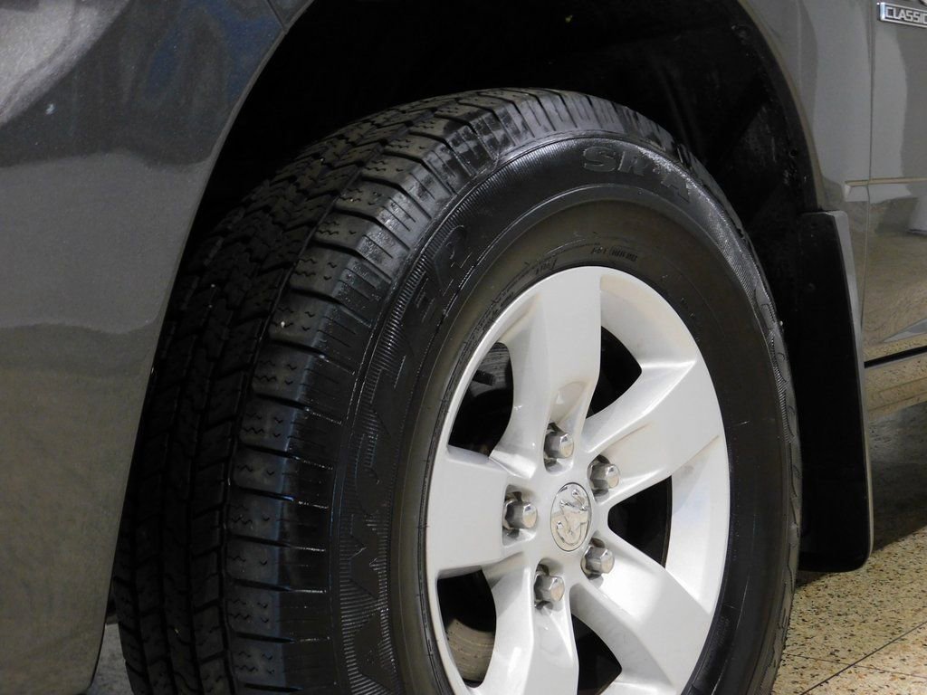 Used 2019 RAM 1500 Express image 27