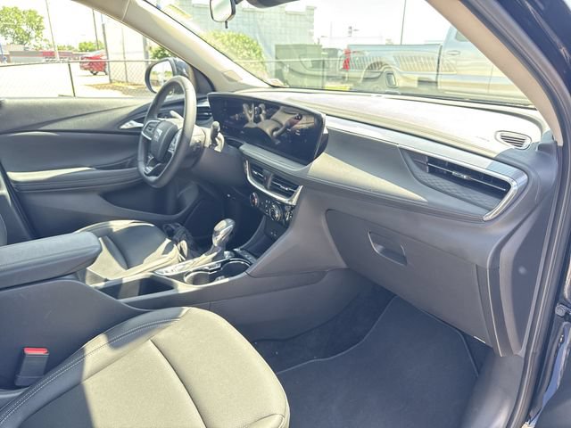 Used 2024 Buick Encore GX Sport Touring FWD image 26