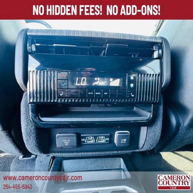 Used 2024 Jeep Wagoneer Series II AWD/4WD image 19