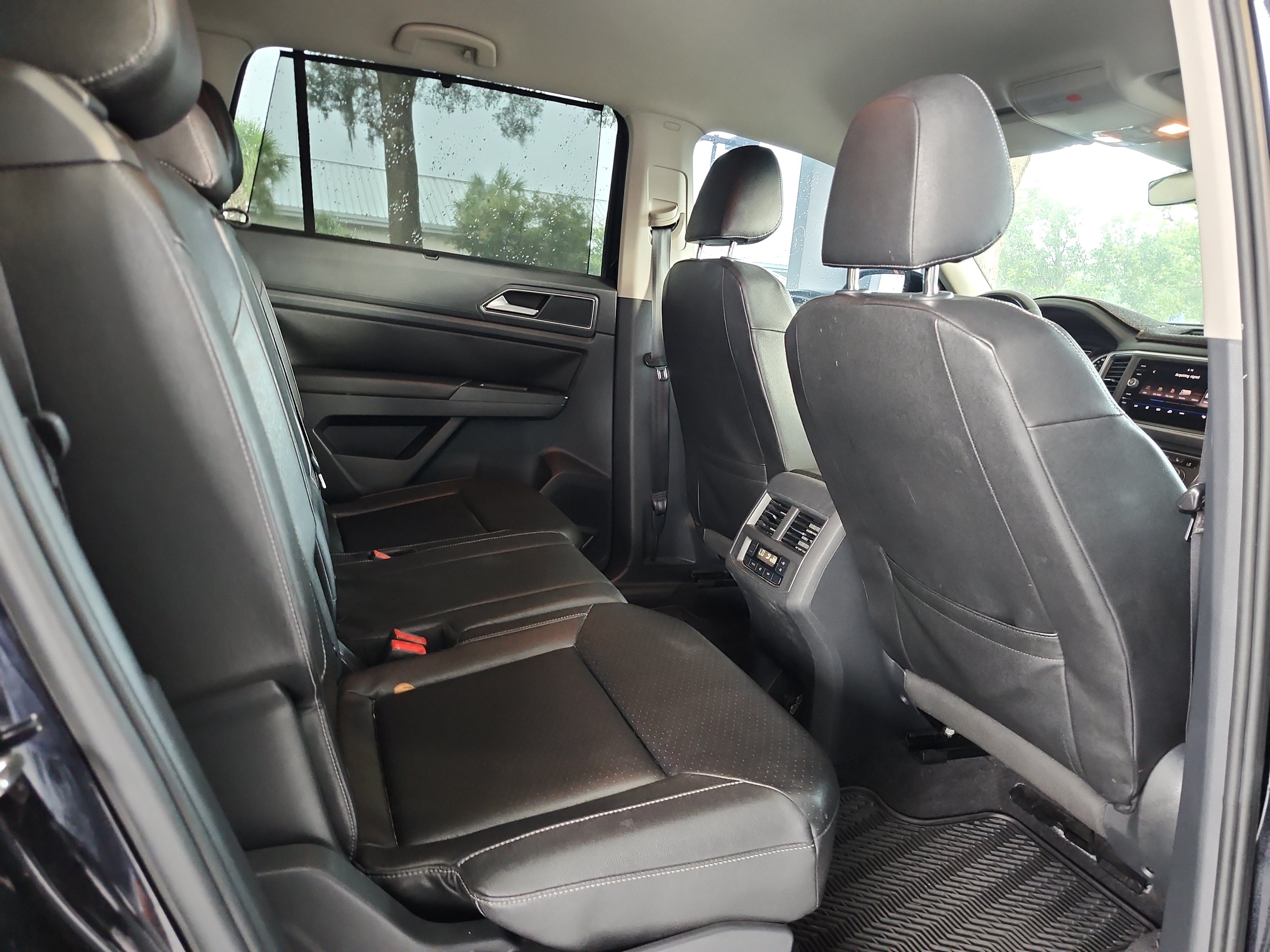 Used 2018 Volkswagen Atlas SE FWD image 21