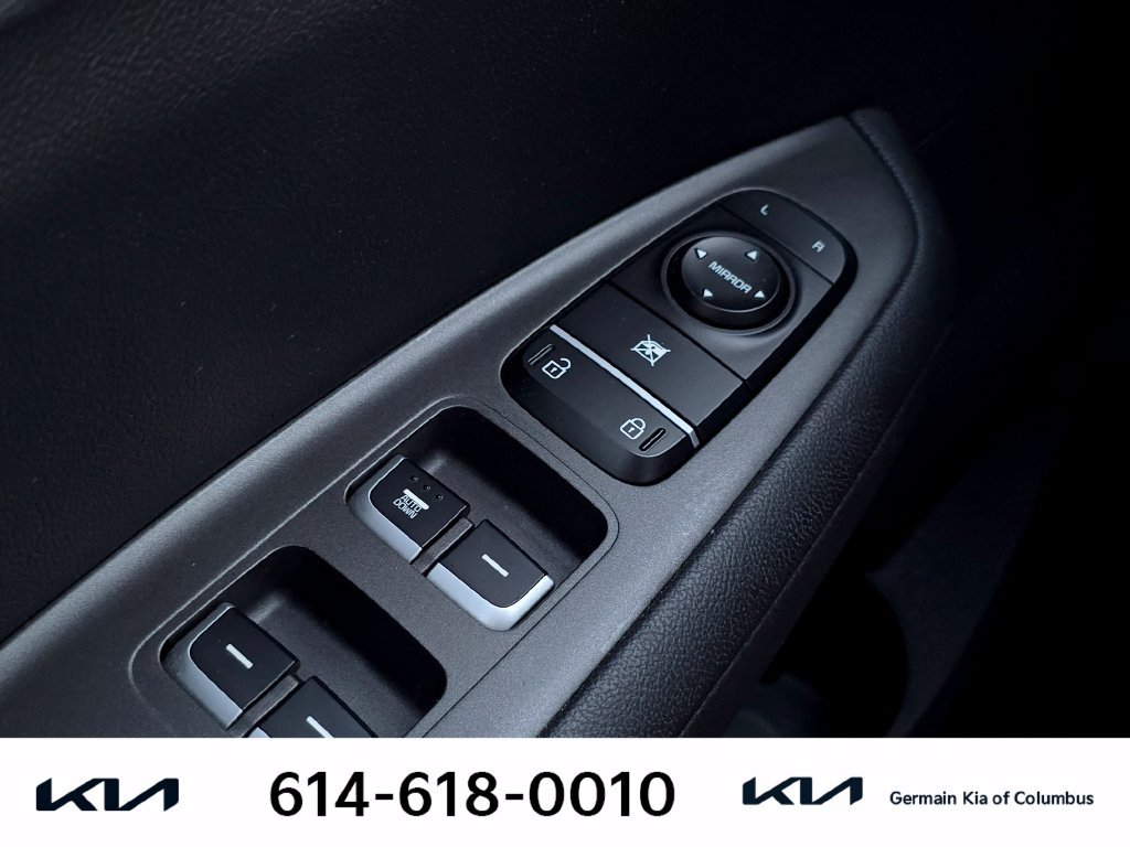 Used 2018 Kia Optima LX w/ 17" Alloy Wheels Package FWD image 25
