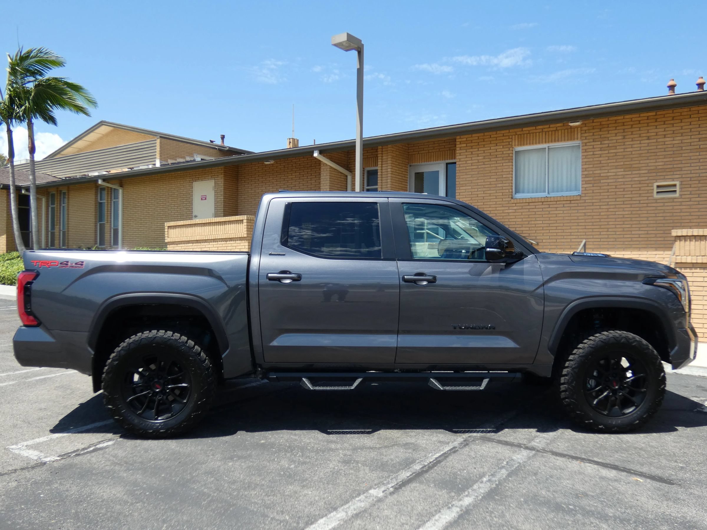 Used 2024 Toyota Tundra Limited w/ TRD Off-Road Package AWD/4WD image 6