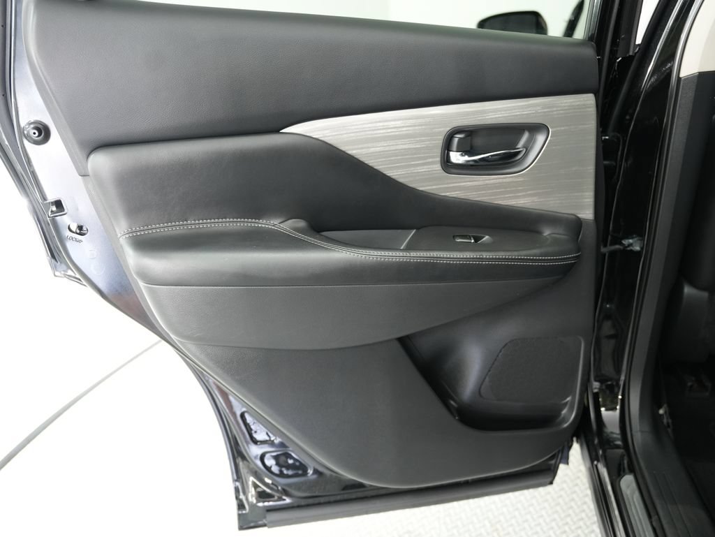 Used 2015 Nissan Murano SL w/ Cargo Package AWD/4WD image 36