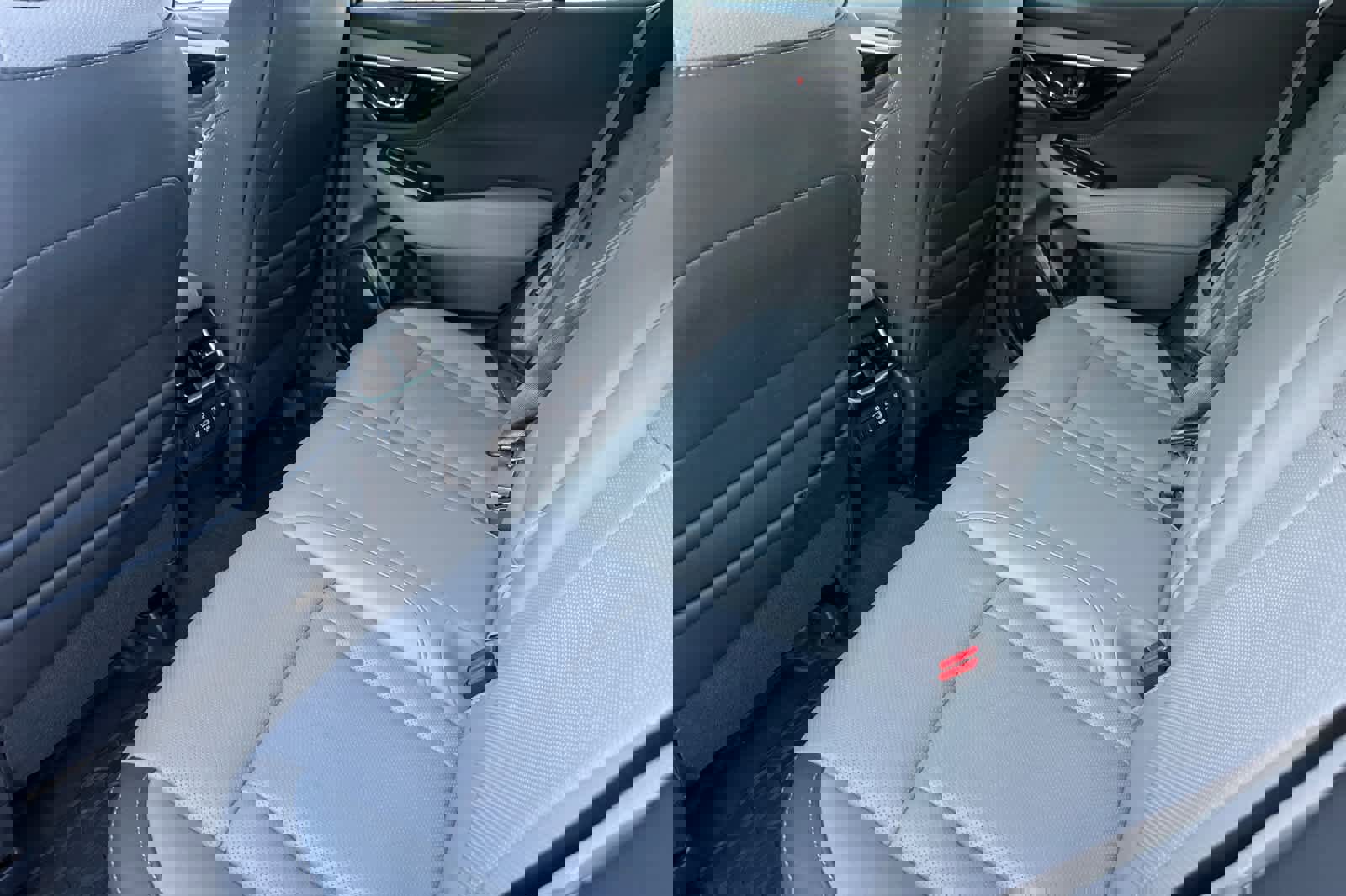 Certified 2025 Subaru Outback Limited w/ Popular Package #2 image 11