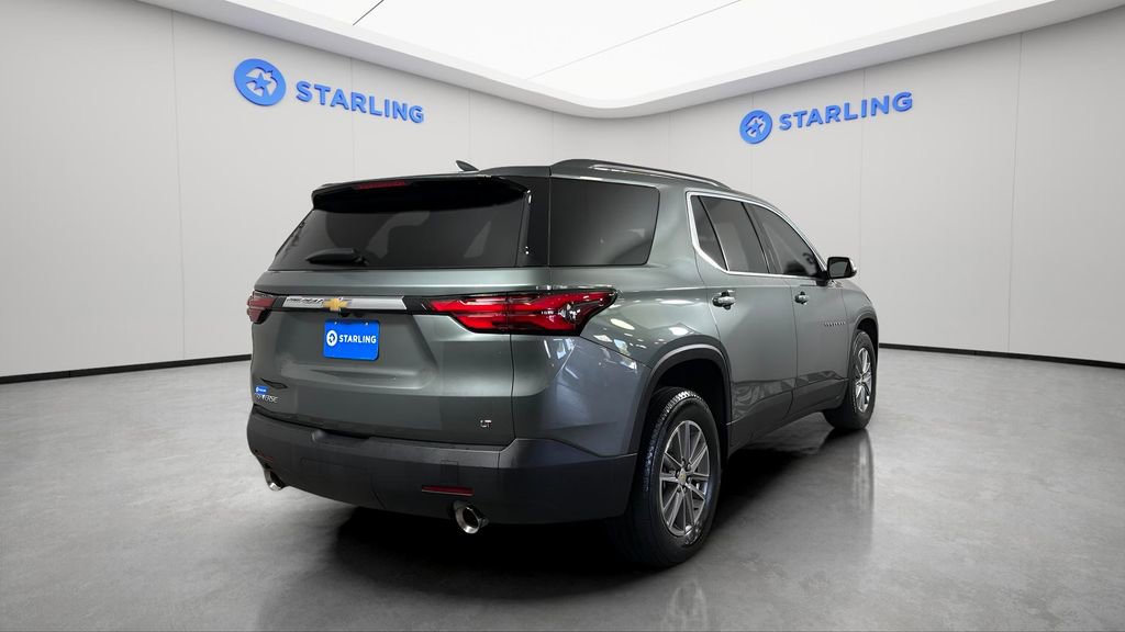 Used 2023 Chevrolet Traverse LT image 9