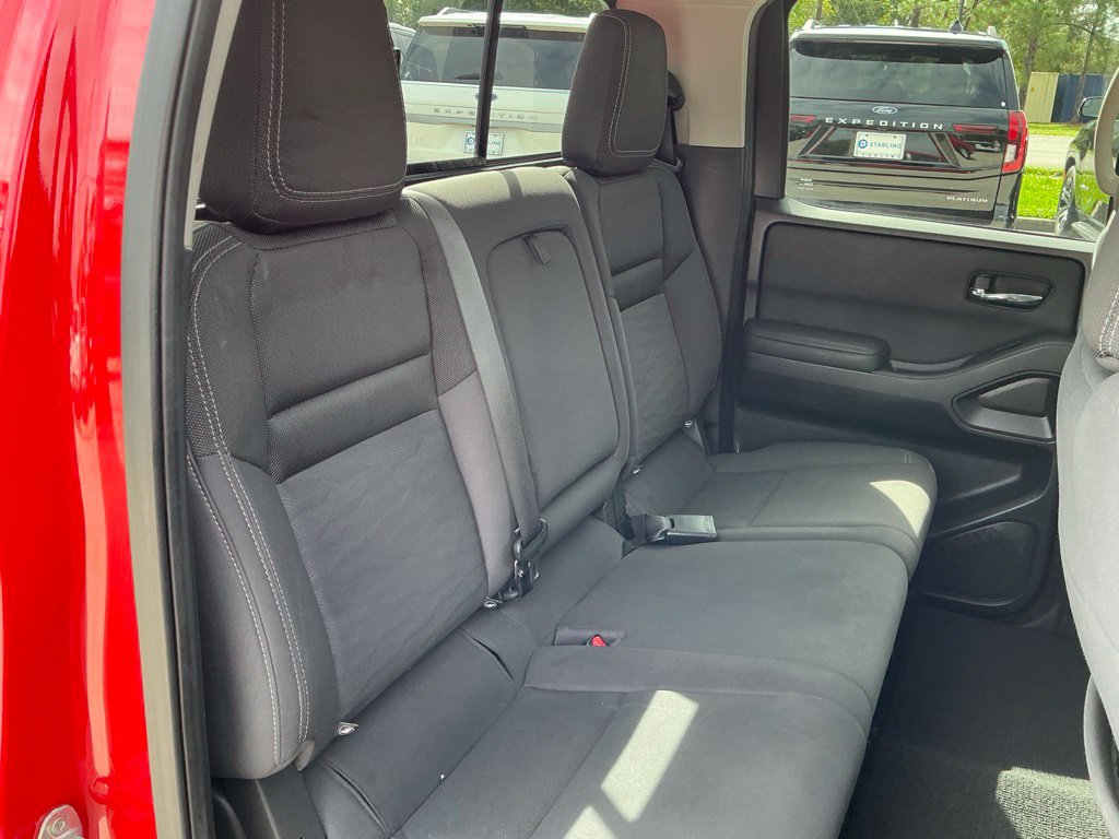 Used 2022 Nissan Frontier SV w/ Technology Package AWD/4WD image 19