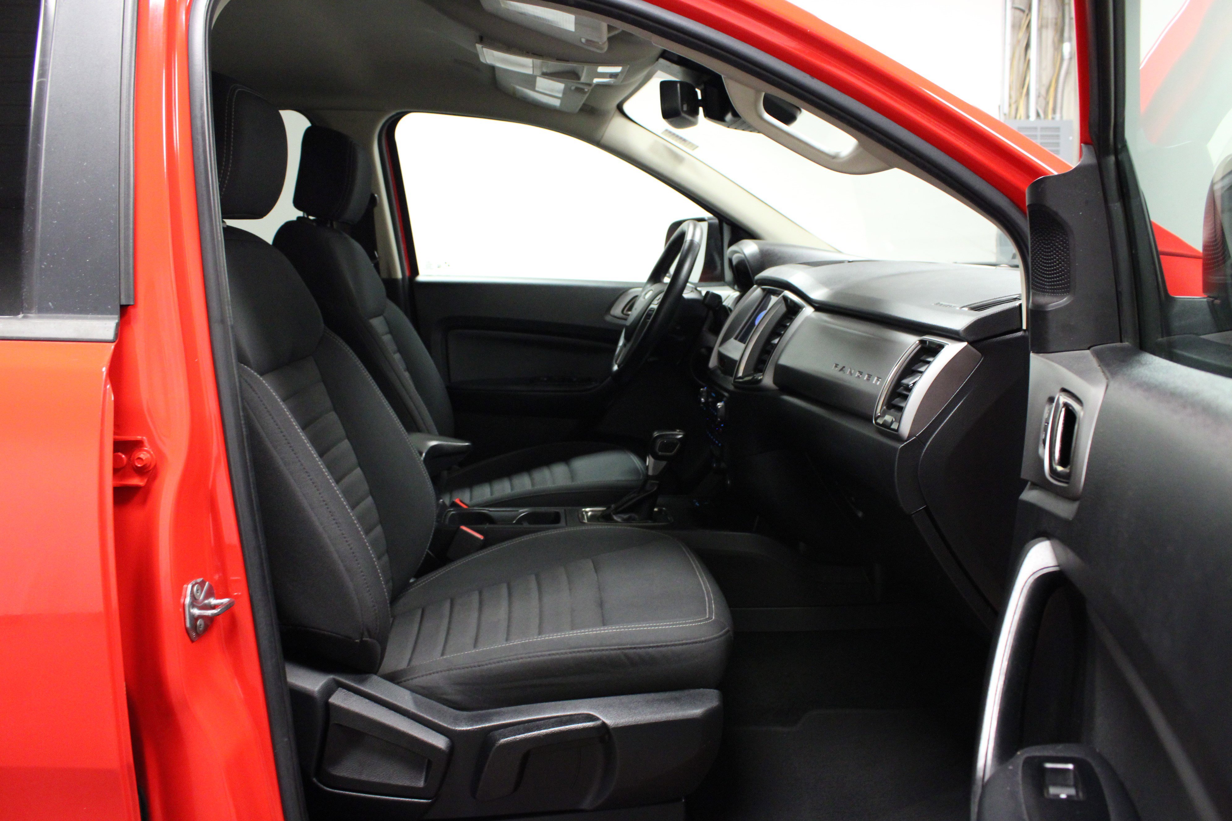 Used 2021 Ford Ranger XLT image 16