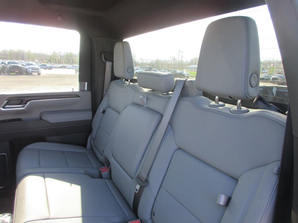 New 2026 GMC Sierra 2500 SLT image 14