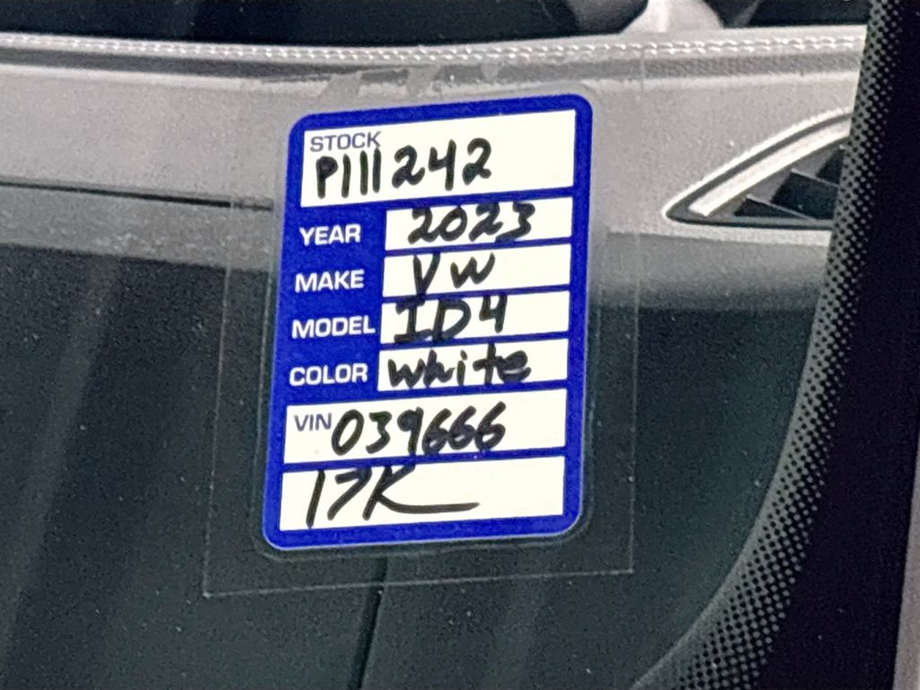 Certified 2023 Volkswagen ID.4 Pro S Plus AWD/4WD image 27