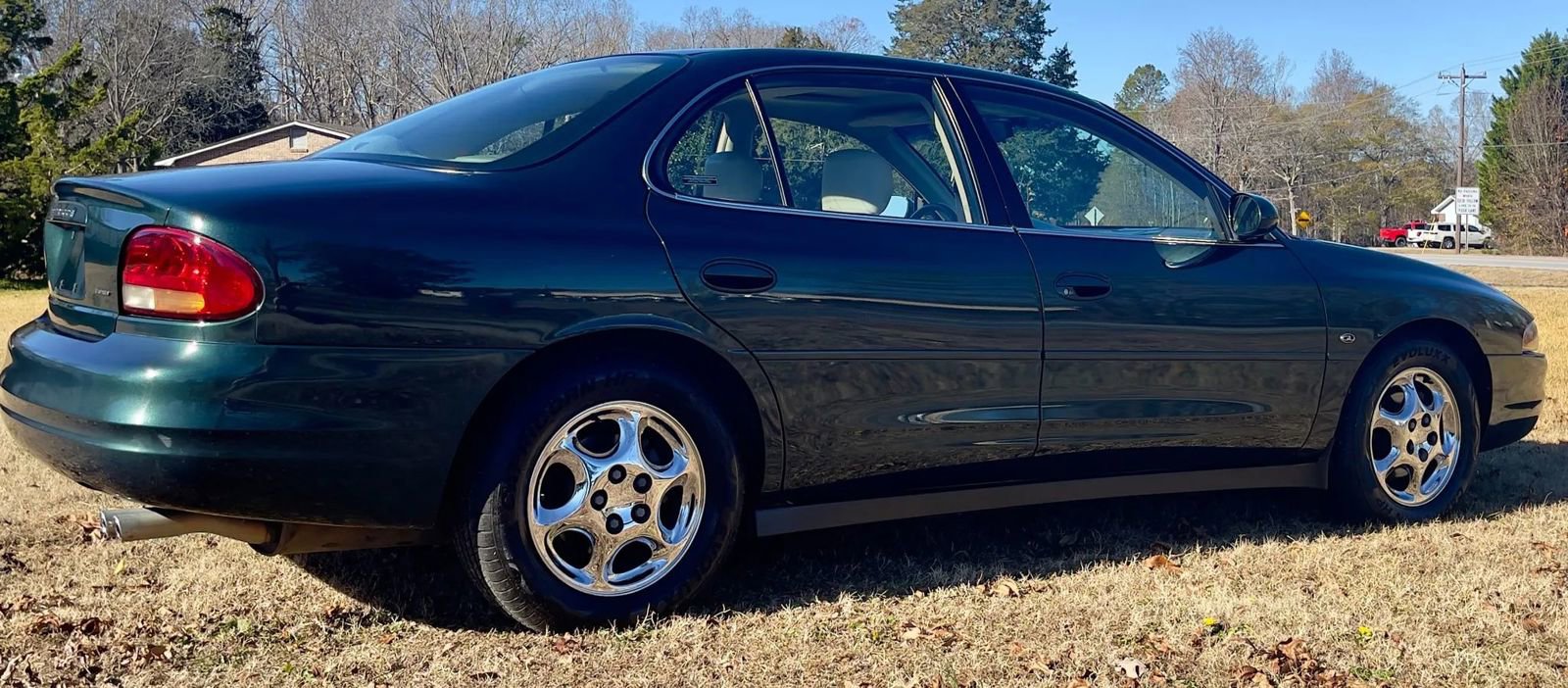 Used 1999 Oldsmobile Intrigue GL image 6