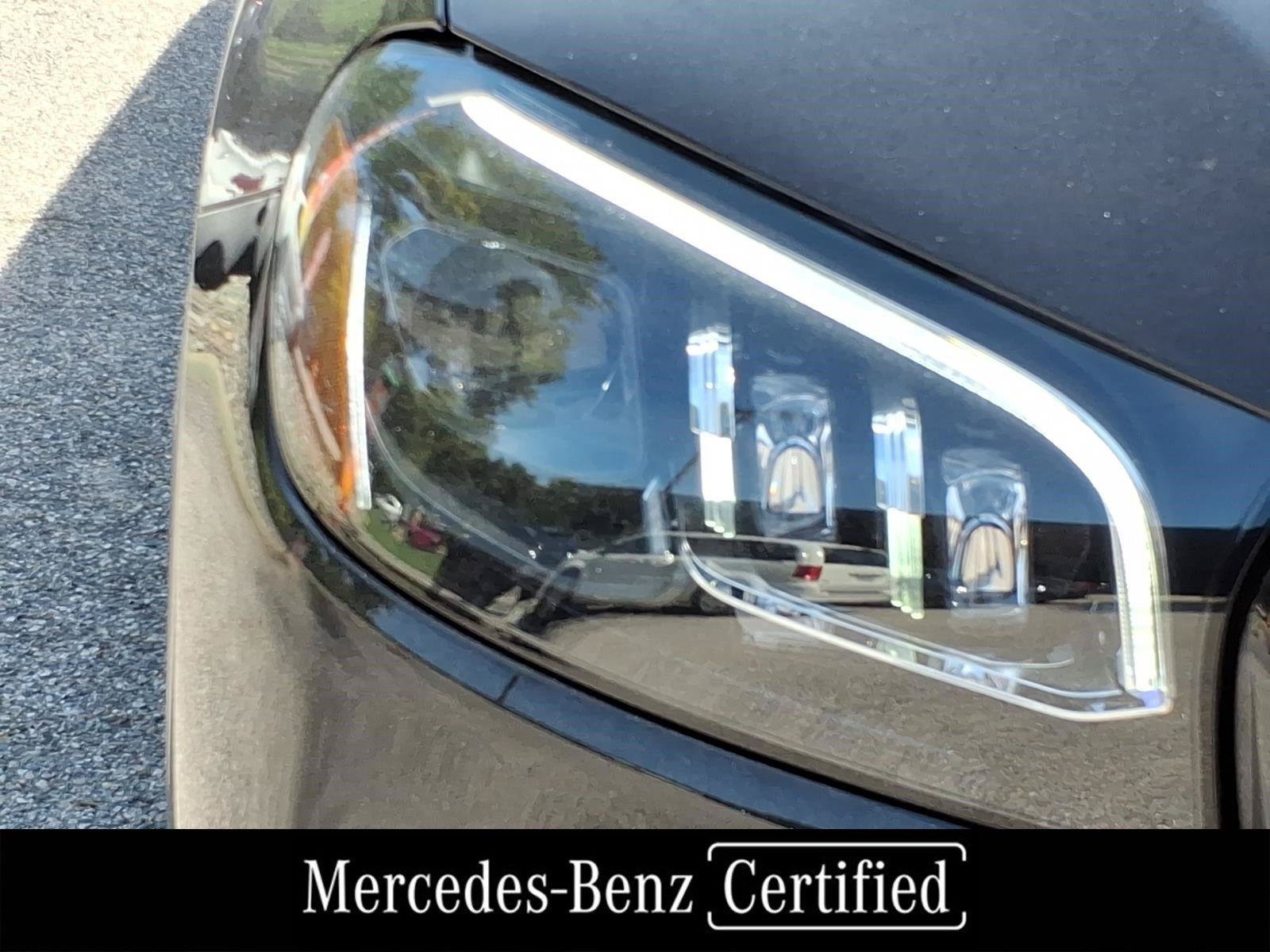 Used 2025 Mercedes-Benz GLS 580 4MATIC image 6