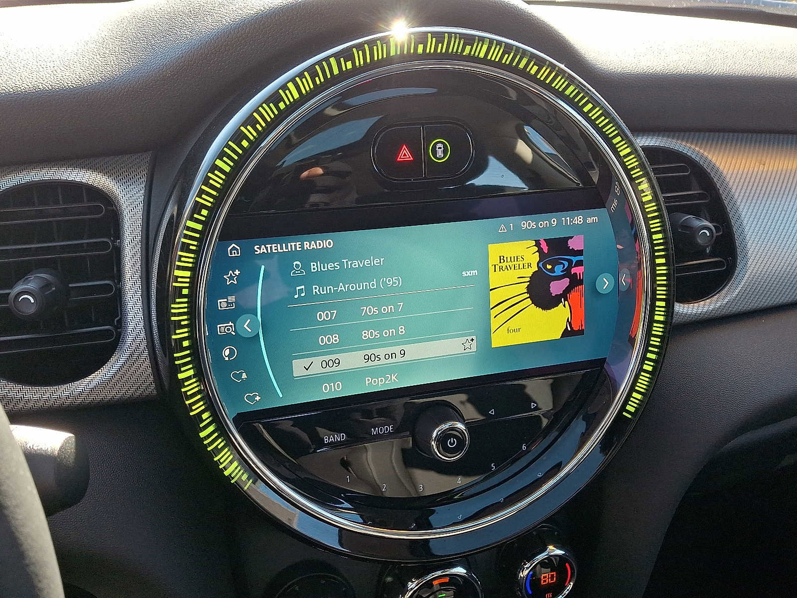 Certified 2024 MINI Cooper 2-Door Hardtop image 18