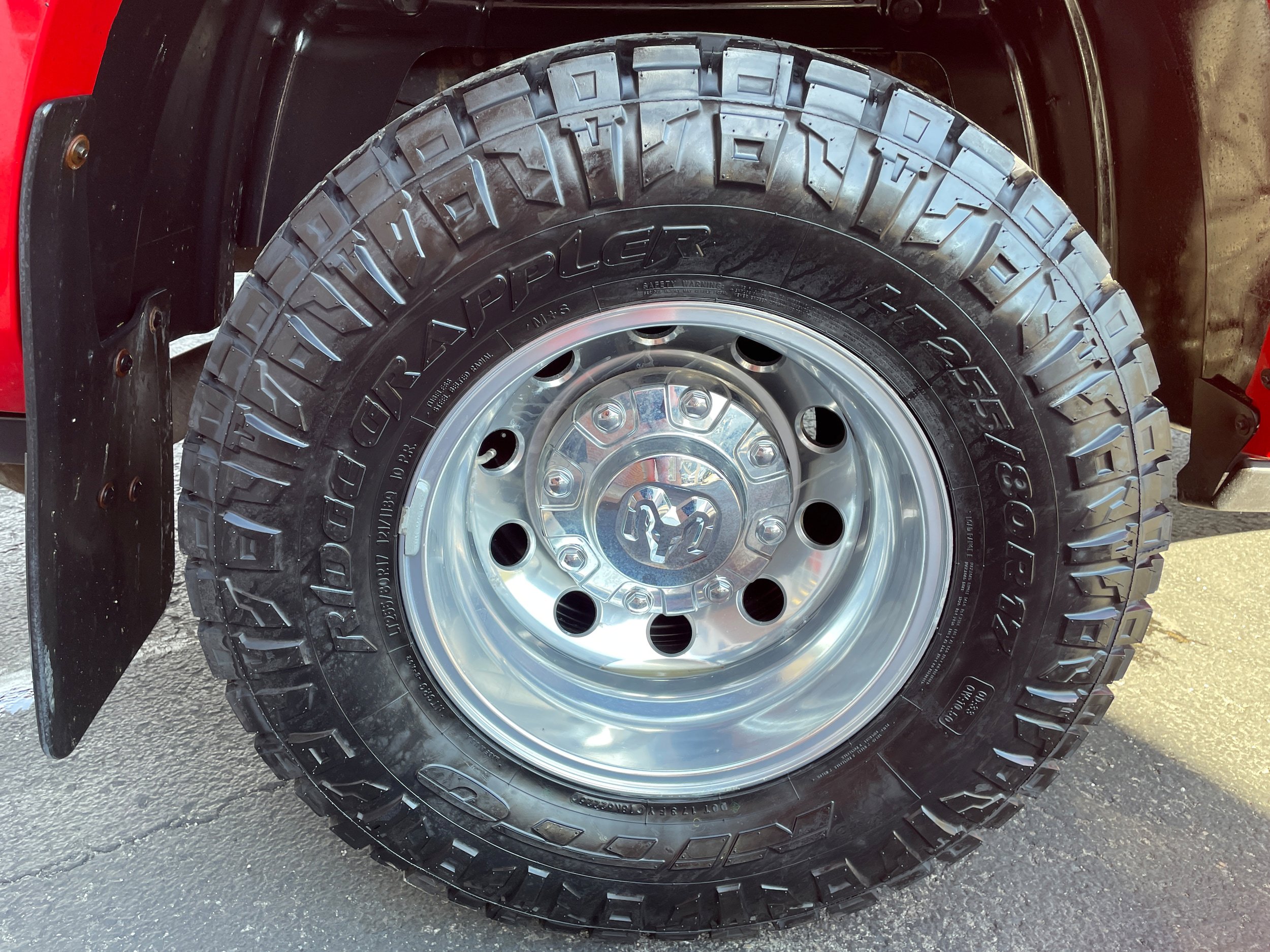 Used 2021 RAM 3500 Limited AWD/4WD image 9